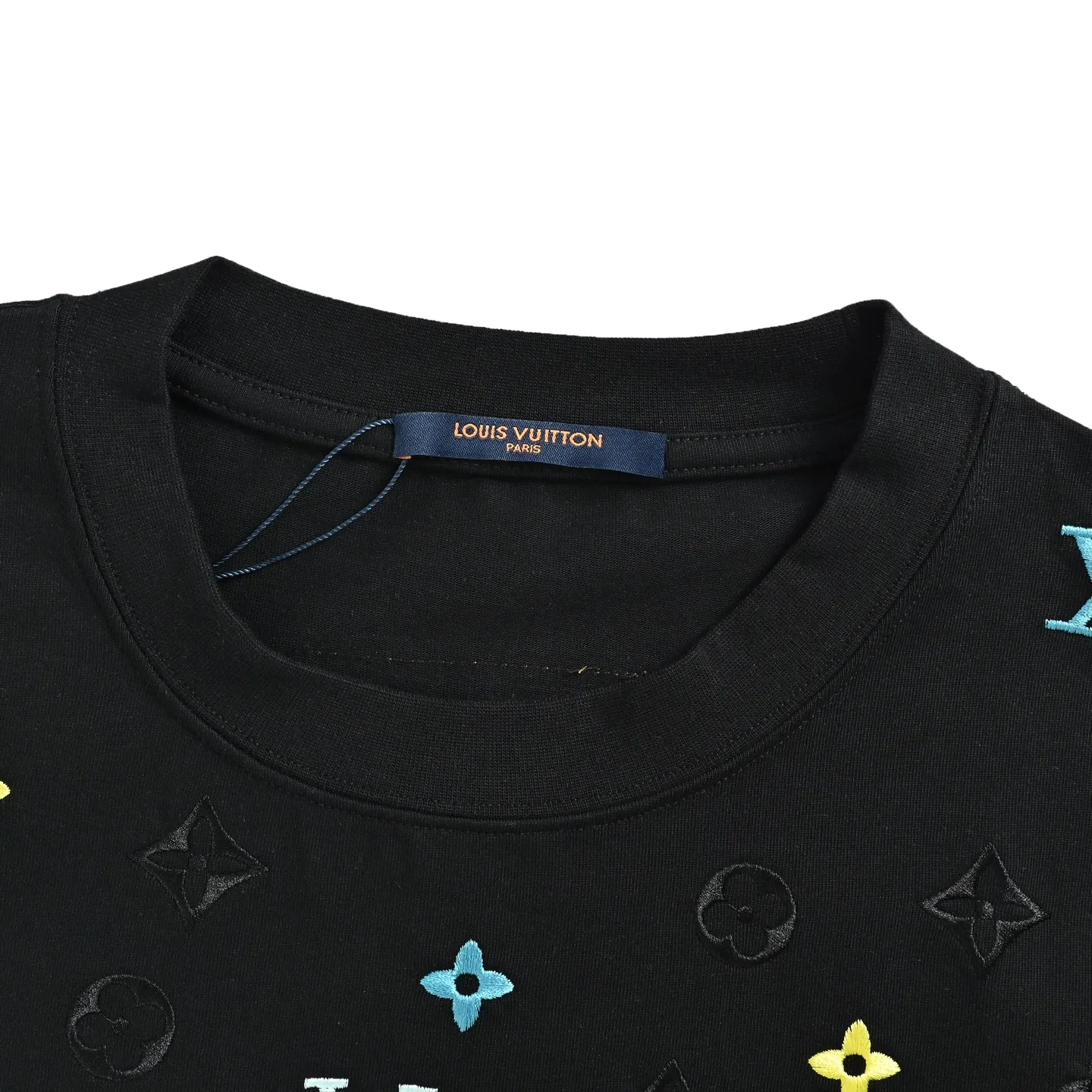 Louis Vuitton/ T